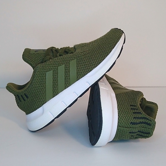 ❌SOLD❌ Adidas Swift Run Toddler Sneakers - Picture 5 of 10
